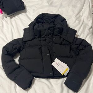 Lululemon wonder puff super cropped puff jacket